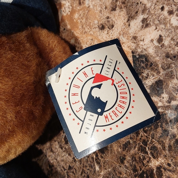 Yankees Teddy Bear - Picture 4 of 4